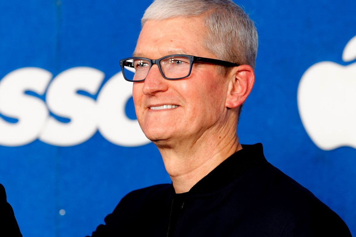 https://www.commondreams.org/media-library/apple-ceo-tim-cook.jpg?id=33053774&width=1200&height=800&quality=90&coordinates=521%2C0%2C45%2C0