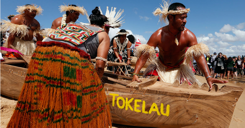 'Not Drowning, Fighting': Pacific Climate Warriors Blockade Australian ...