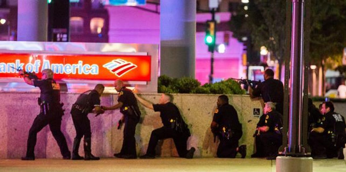 Officials Say Dallas Sniper A Former Us Army Soldier Acted Alone