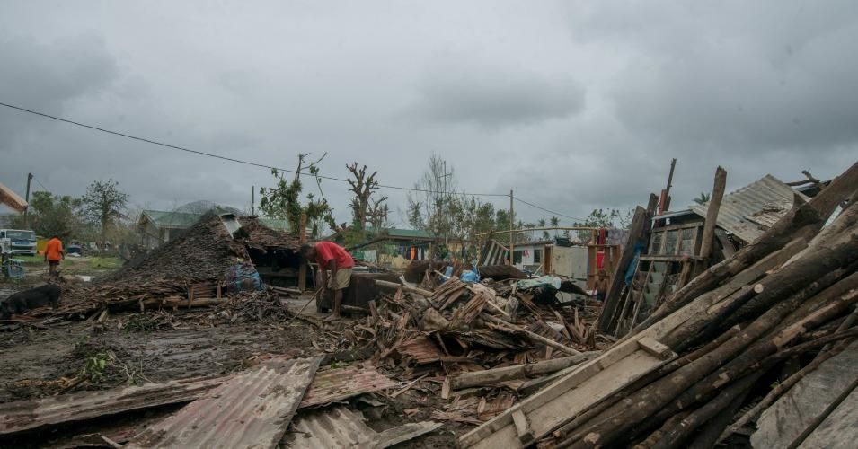 Month After Cyclone, Half of Vanuatu Still Has No Clean Water | Common ...