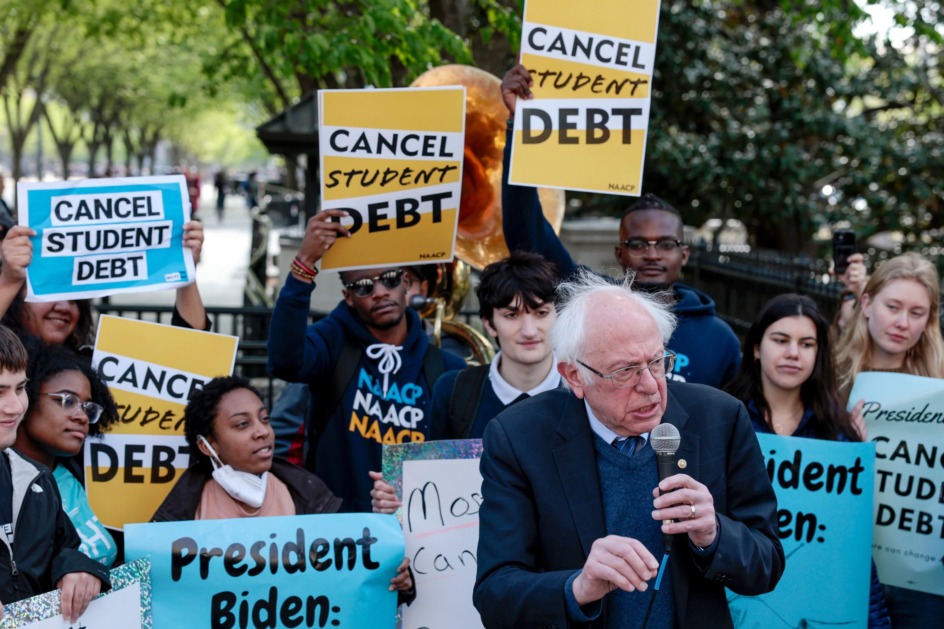 Sanders Derides GOP for 'Squawking' About Debt Relief But Not Handouts to Billionaires